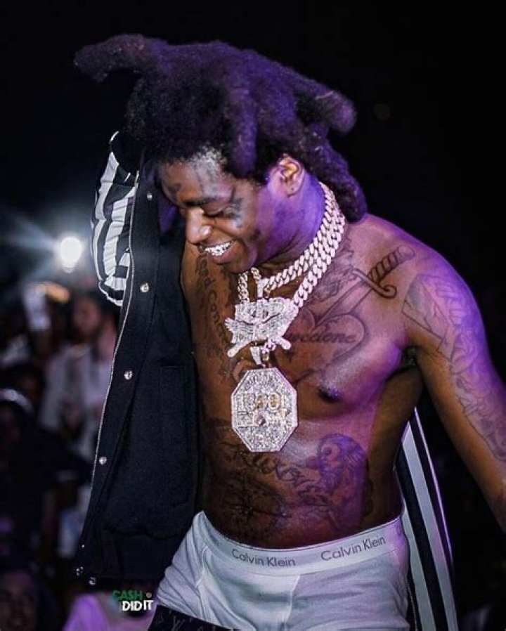 Kodak Black Tattoos His Lawyer&rsquo;s Name On His Hand The Source