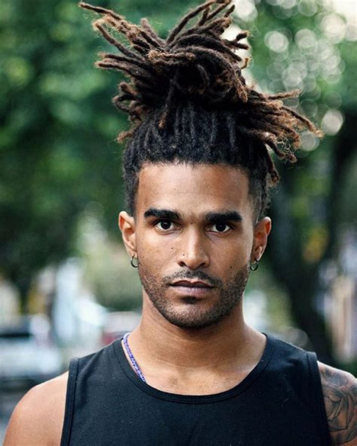 Look at this! thickhairshortmenshairstyles Dreadlock hairstyles for