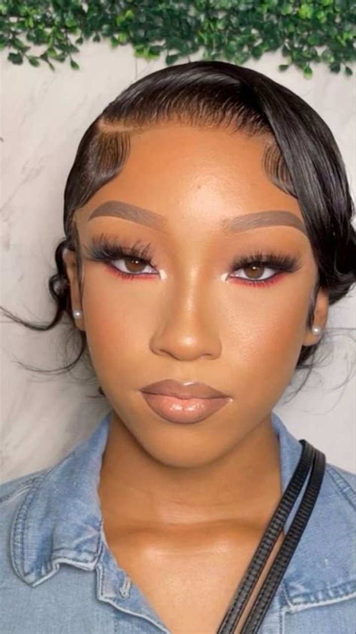 Looks By Lyla Style up your life with &lsquo;Looks By