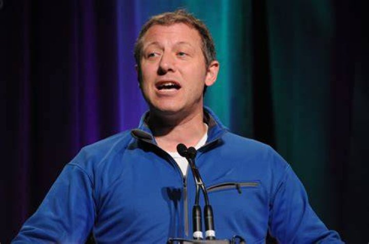 Martin Kratt is Married to Wife Laura Wilkinson. Kids. TG Time
