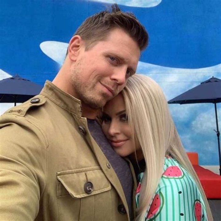 Maryse Ouellet Net Worth, Social Media, Kids, Parents, Bio, Age
