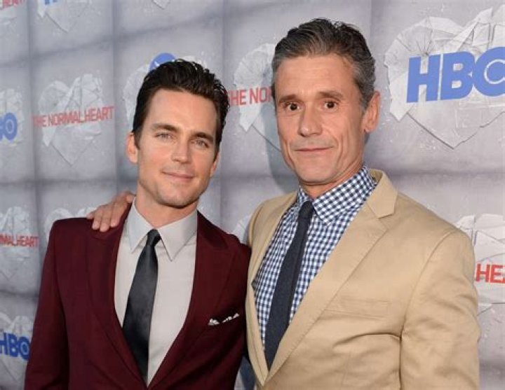 Matt Bomer 2019 Husband, net worth, tattoos, smoking & body facts Taddlr