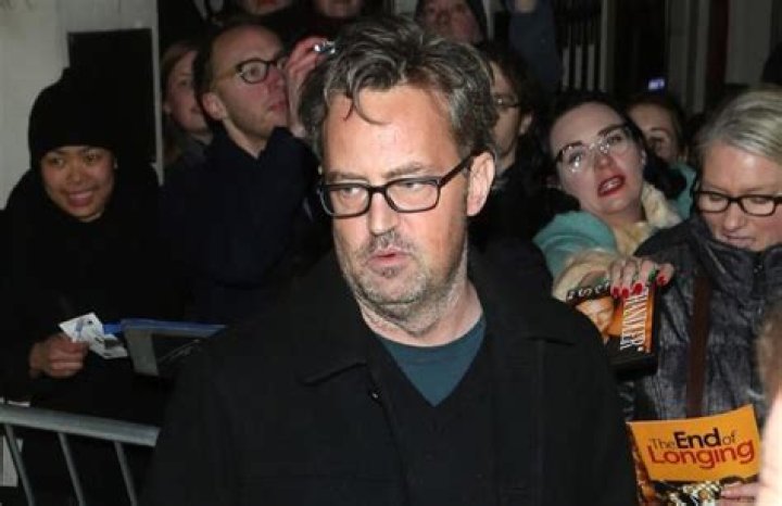 Matthew Perry reaparece y luce &ldquo;irreconocible&rdquo; tras su separaci&oacute;n La