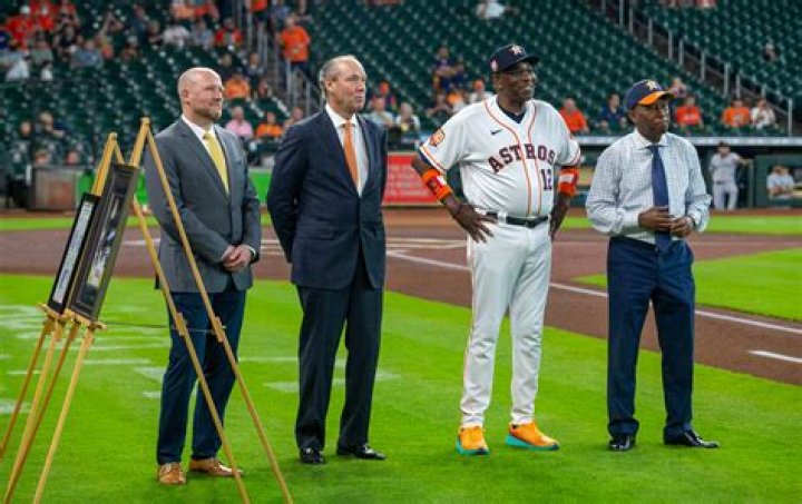 Mega Millionaire Astros Owner Jim Crane Gets Married in a Dreamy