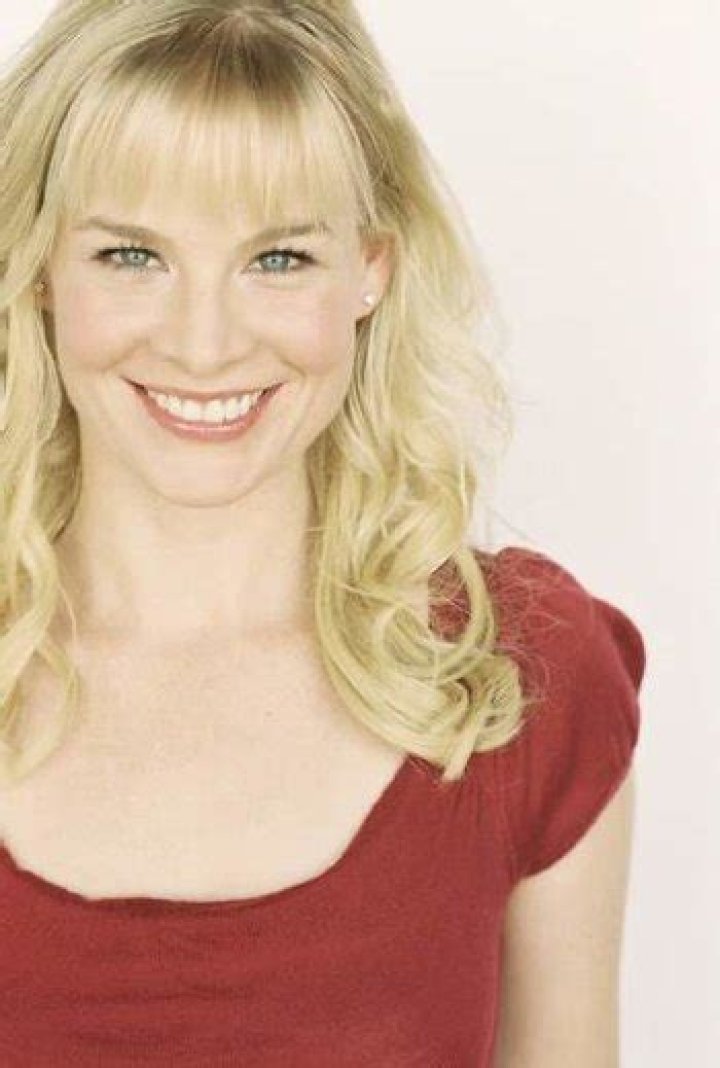 Melinda Page Hamilton Net Worth