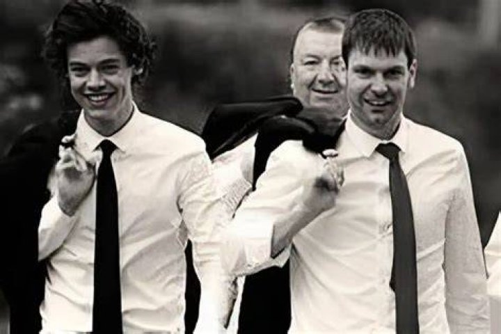 Mike Twist (Harry Styles' HalfBrother) Bio, Age, Facts & More