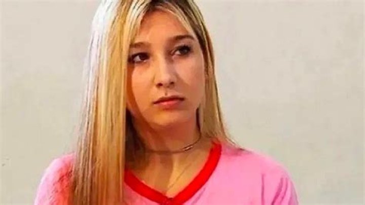Nahir Galarza and her kisses in prison who is the mysterious Spanish