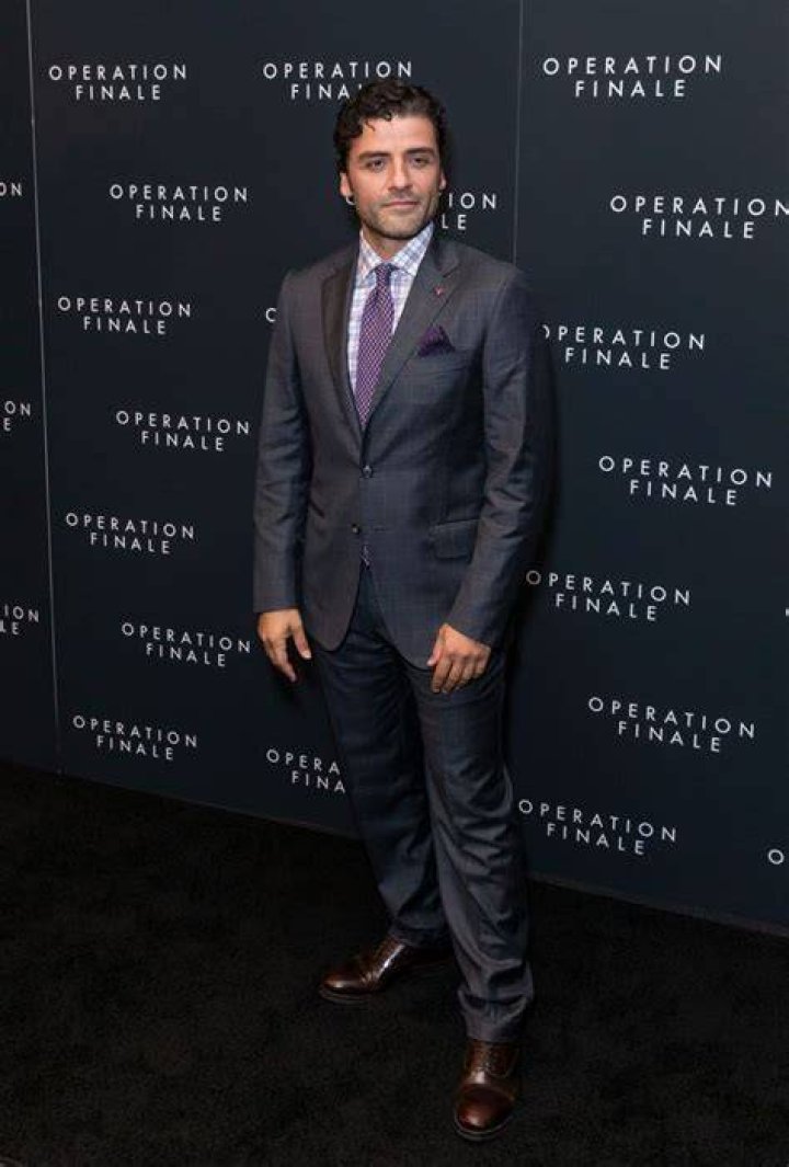 Oscar Isaac Height How Tall is The GuatemalanAmerican Actor? Hood MWR