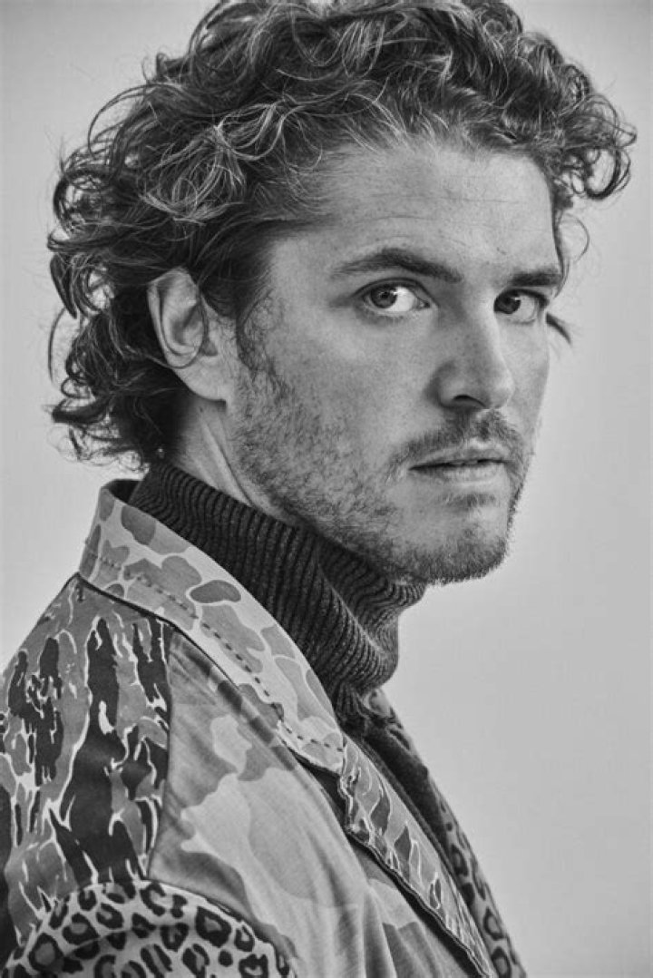 Philip Ettinger Profile