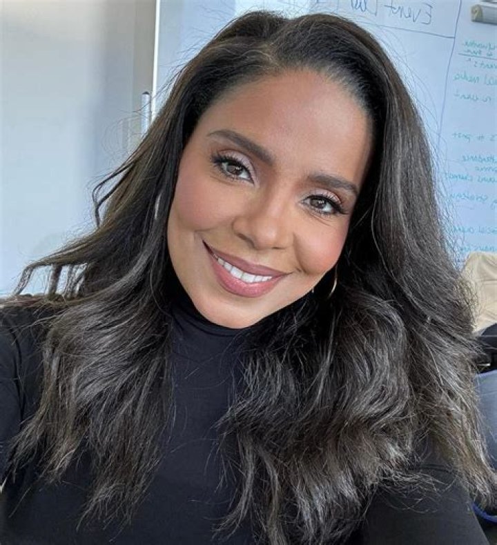 Photos Of Sanaa Lathan With Short Hair