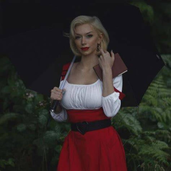 Pinup Pixie Age, Height, Real Name, Wiki, Net Worth, BF, Bio & More
