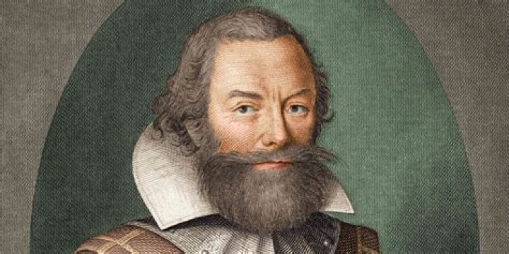 Portrait of Tom Smyth