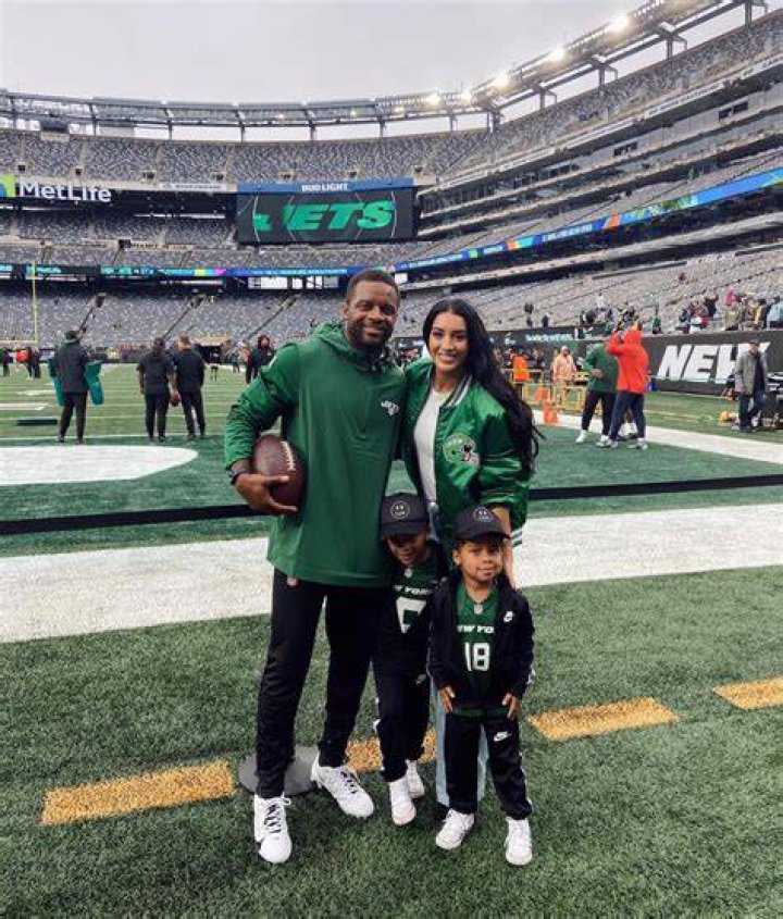 Randall Cobb Family Meet His Wife Aiyda Ghahramani And Kids