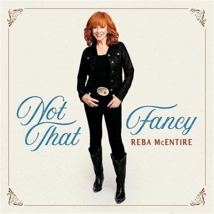 Reba McEntire Knows Part of Her Job Is Minding Her Influence &mdash; 'Little