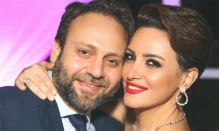 Riham Abdel Ghafour Shares Romantic Holiday Photo with Her Husband