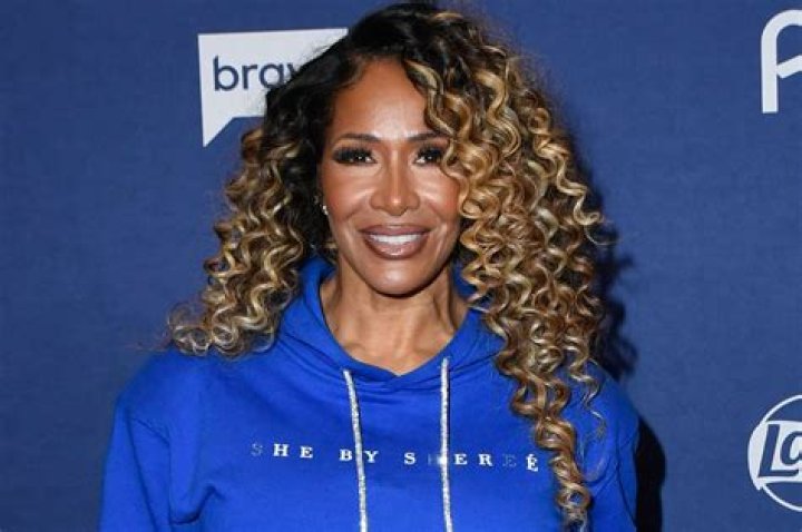 Sheree Whitfield's net worth is $250000