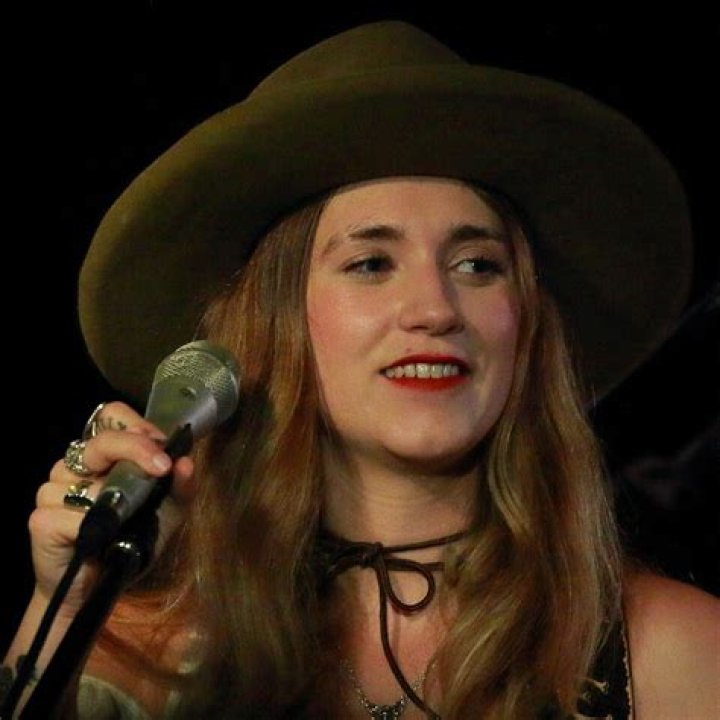 Sierra Ferrell Height, Age, Who, Boyfriend, Biography, Wiki, Net Worth