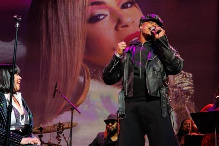 Singer Faith Evans & Her Son Ryder Faith evans, Beautiful family