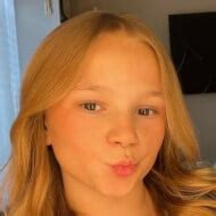 Sophia Viotto &mdash; Bio Site