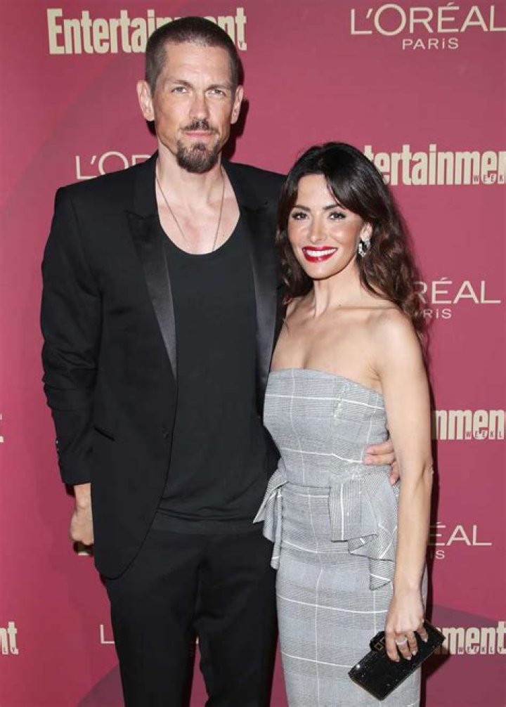 Steve Howey and Sarah Shahi Split After 11 Years of Marriage