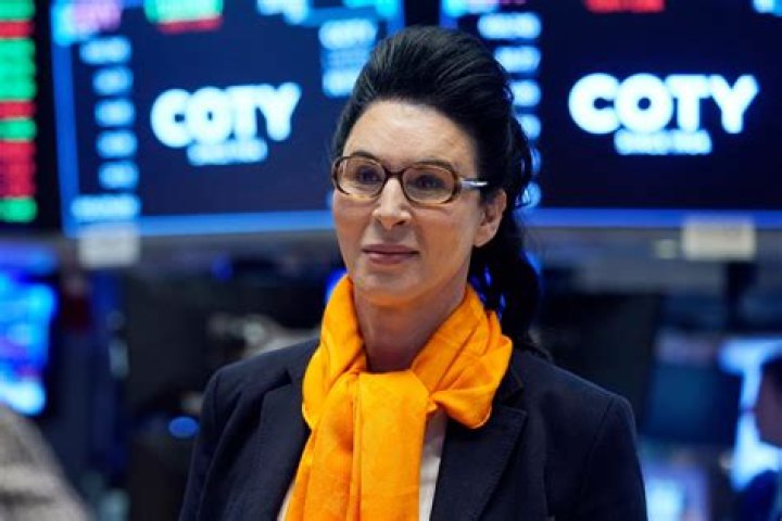  Sue Nabi 