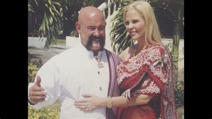 Ted Vernon Married Model Robin Vernon; South Beach Classics couple Facing problem in Marriage. Robin&rsquo;s Shocking Leave from the show!!!
