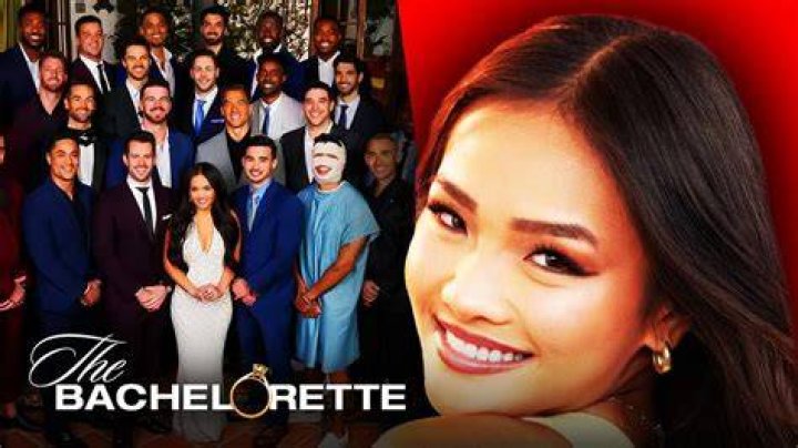 THE BACHELORETTE - &Ograve;1910B&Ograve; &ETH; Gabby and Rachel are each down to one man looking for lifelong love, but that doesn&Otilde;t mean it&Otilde;s smooth sailing to an engagement for these Bachelorettes. Both women will join Jesse Palmer as they watch the shocking conclusions to their journeys play out live in-studio and for all of America to see. Plus, the new Bachelor makes his debut and a never-before-seen interactive viewing experience rounds out this epic three-hour event on part two of the LIVE season finale of &Ograve;The Bachelorette,&Oacute; TUESDAY, SEPT. 20 (8:00-11:00 p.m. EDT), on ABC. (ABC/Craig Sjodin) RACHEL RECCHIA, TINO