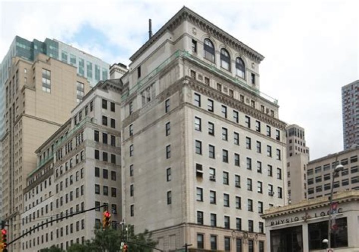 The building where Edison Lopez lived