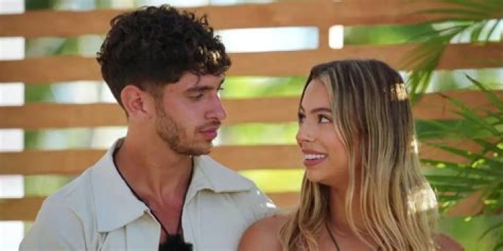Too Hot To Handle stars Harry Jowsey and Hassarati announce