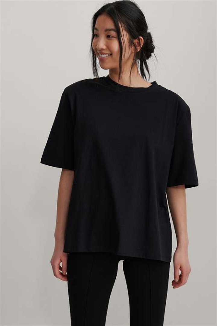 Tremors T-Shirt Urban Outfitters 