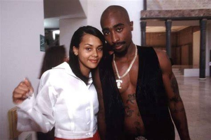 Tupac and his fiance in Milano, Italy. Tupac shakur, Tupac, Tupac