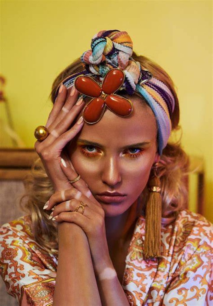 Vogue Beauty Editorial Extreme Tan Lines Tanning Salon Erica Bronze
