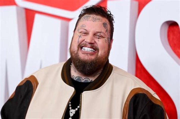 What was Jelly Roll&rsquo;s felony? TRAN HUNG DAO School