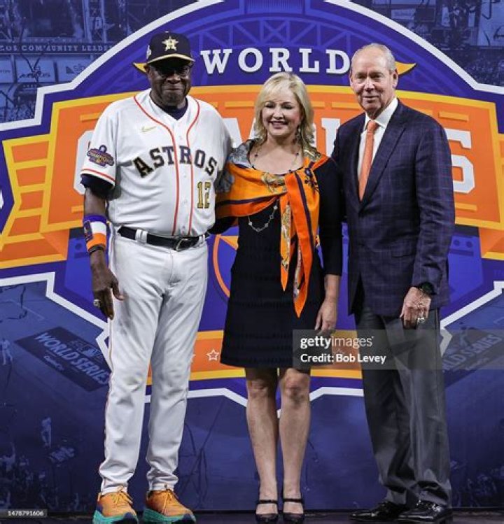 Whitney Wheeler Astros Owner Jim Crane's Wife (Bio, Wiki)
