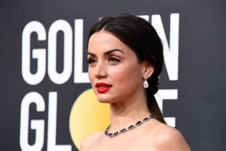 Who is Ana de Armas Boyfriend in 2023? Is She Dating Anyone? Creeto