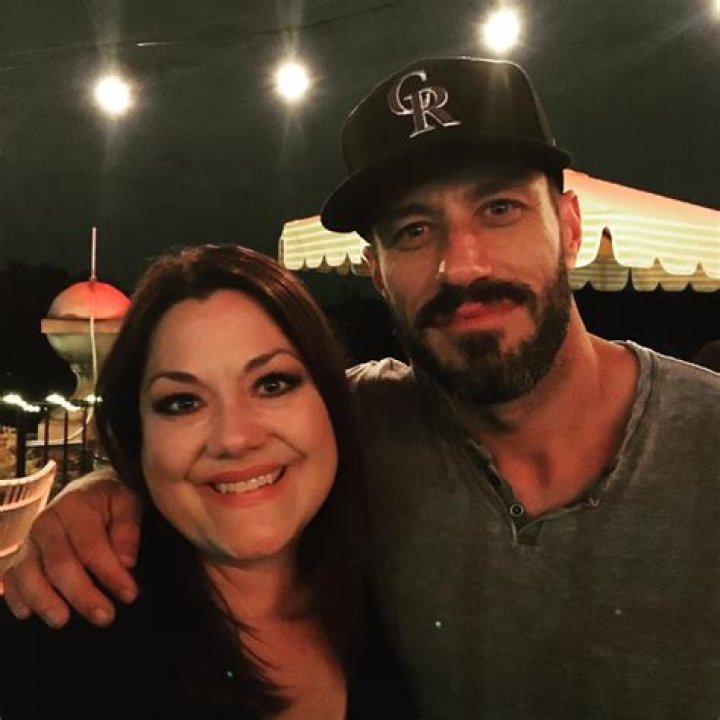 Who is Brooke Elliott Husband? Wedding, Weight Loss, Bio