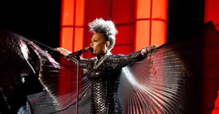 Who Is Dionne Farris? BET's ABFF Honors Performer Is A Boss In The