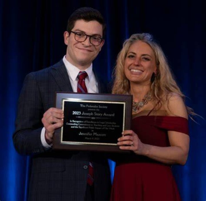 Who Was Jeff Mascott, Jennifer Mascott Husband? Age Gap And Wikipedia